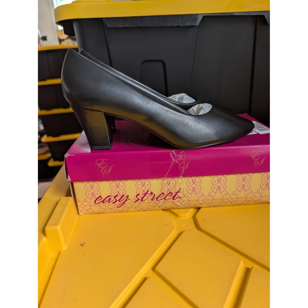 Easy Street Ballari Black Pumps Block Heel Dress Shoes 9.5 M